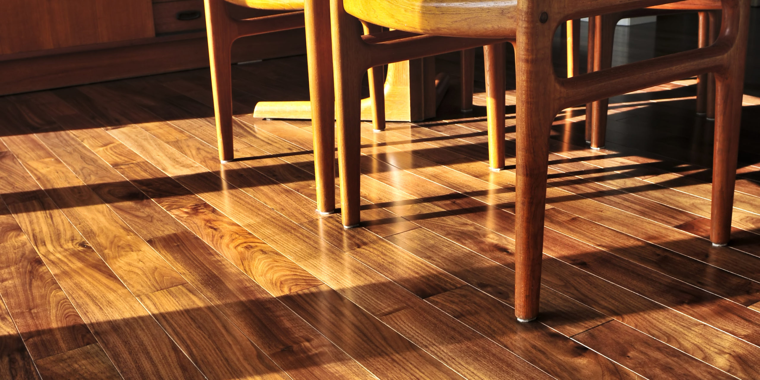 What does walnut flooring look like